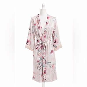 Vintage Secret Treasures Floral Satin Robe - Cream and Pink